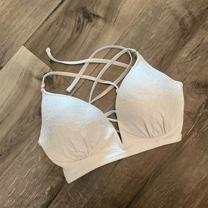 White Bikini Top 🤍